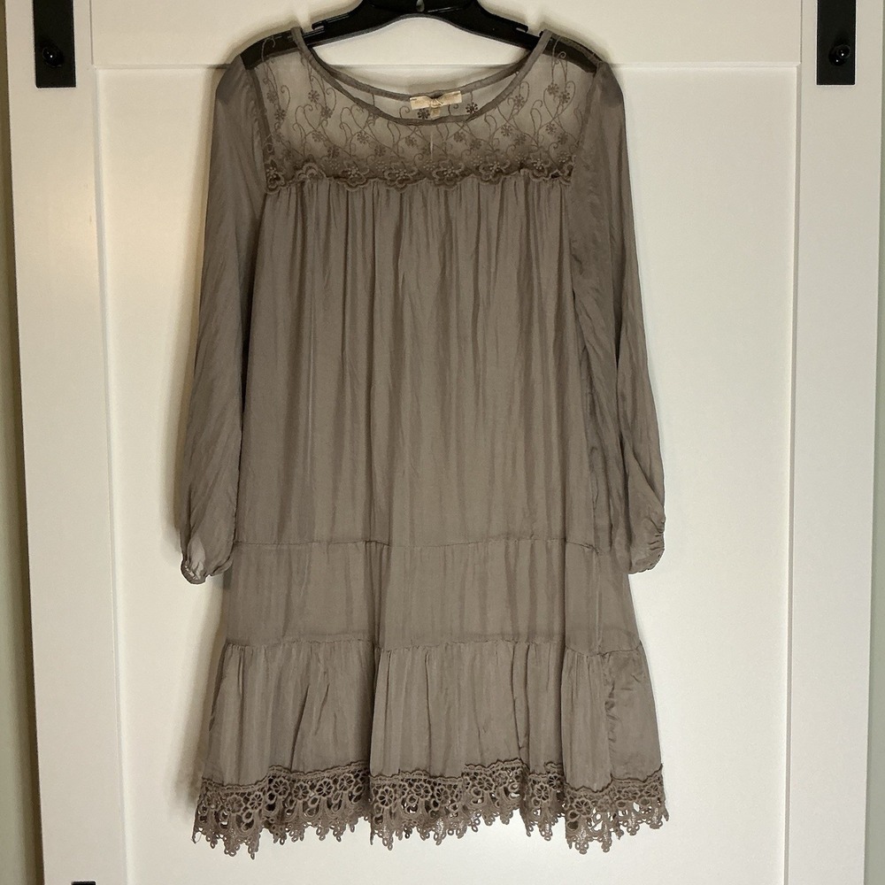 Prontomoda Giusy Women's Dress‎ 100% Silk Crochet Lace Tiered Size XS Coquette
